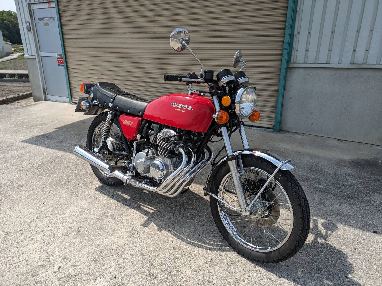 CB400F 国内408 形式、類別 枠内