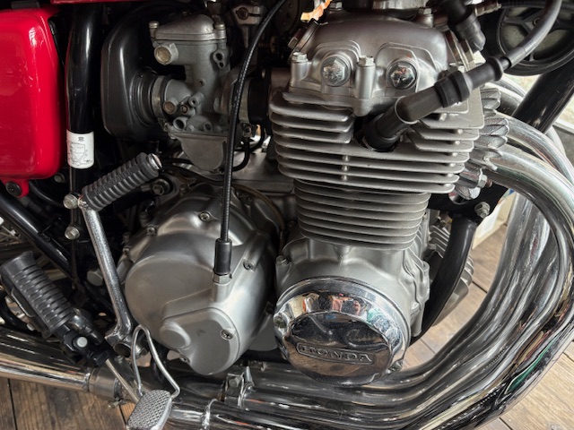 CB400F 国内408 形式、類別 枠内